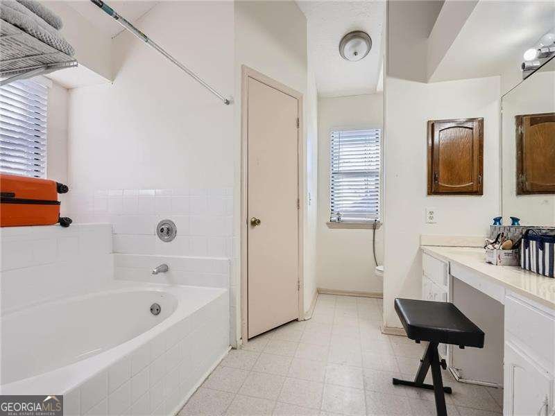 1321 Beeblossom Trail Lawrenceville - Photo 7