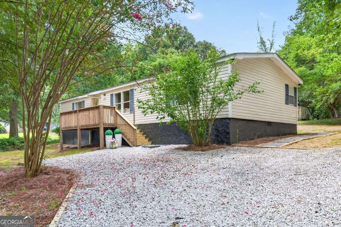 4740 New Horizon Drive Loganville - main photo