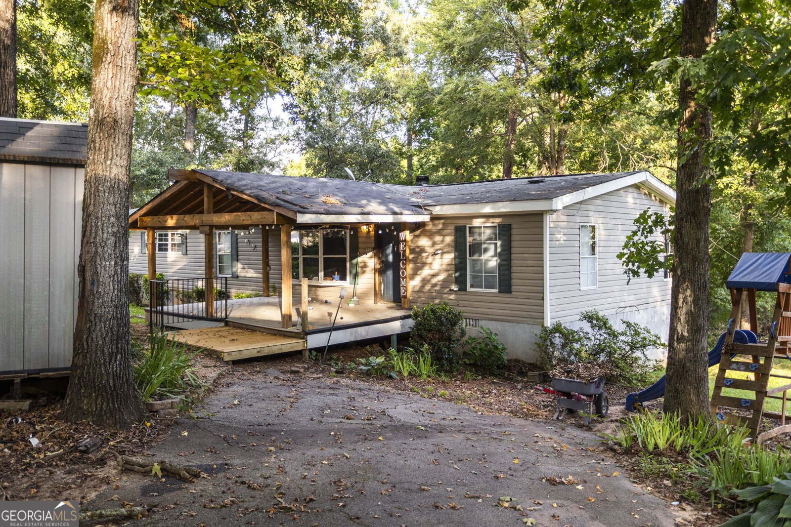 106 Flatrock Lane Eatonton - main photo