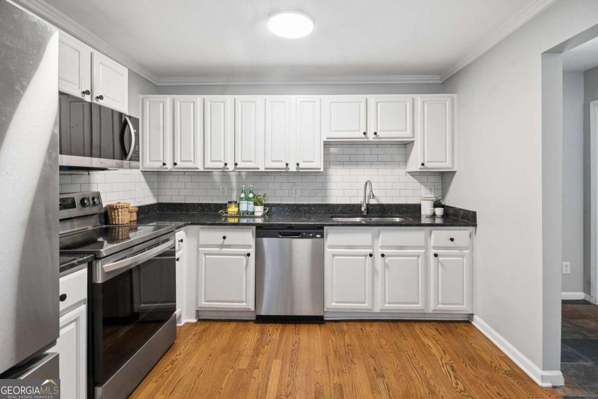 811 Wayland Court Smyrna - Photo 13