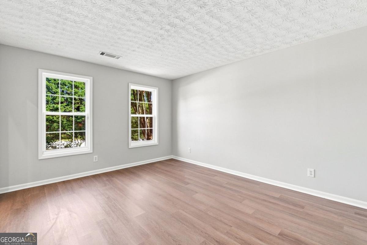 2685 Harbins Mill Drive Dacula - Photo 11