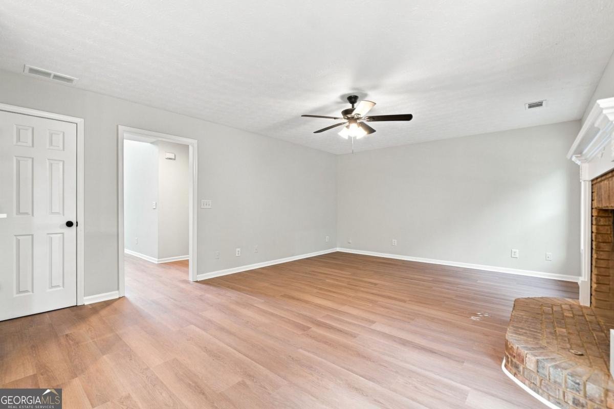 2685 Harbins Mill Drive Dacula - Photo 18