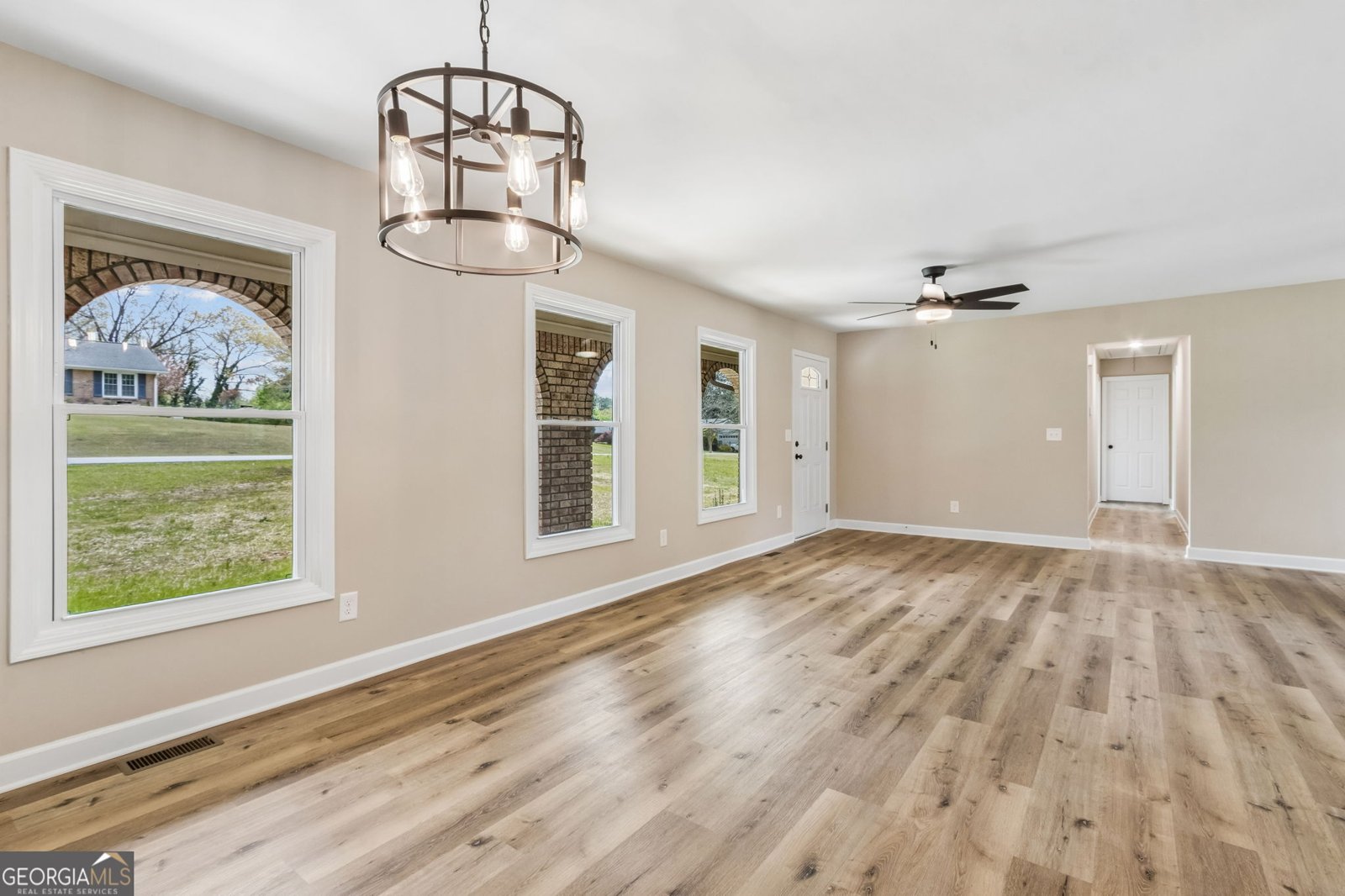 2526 Hamill Drive Buford - Photo 11