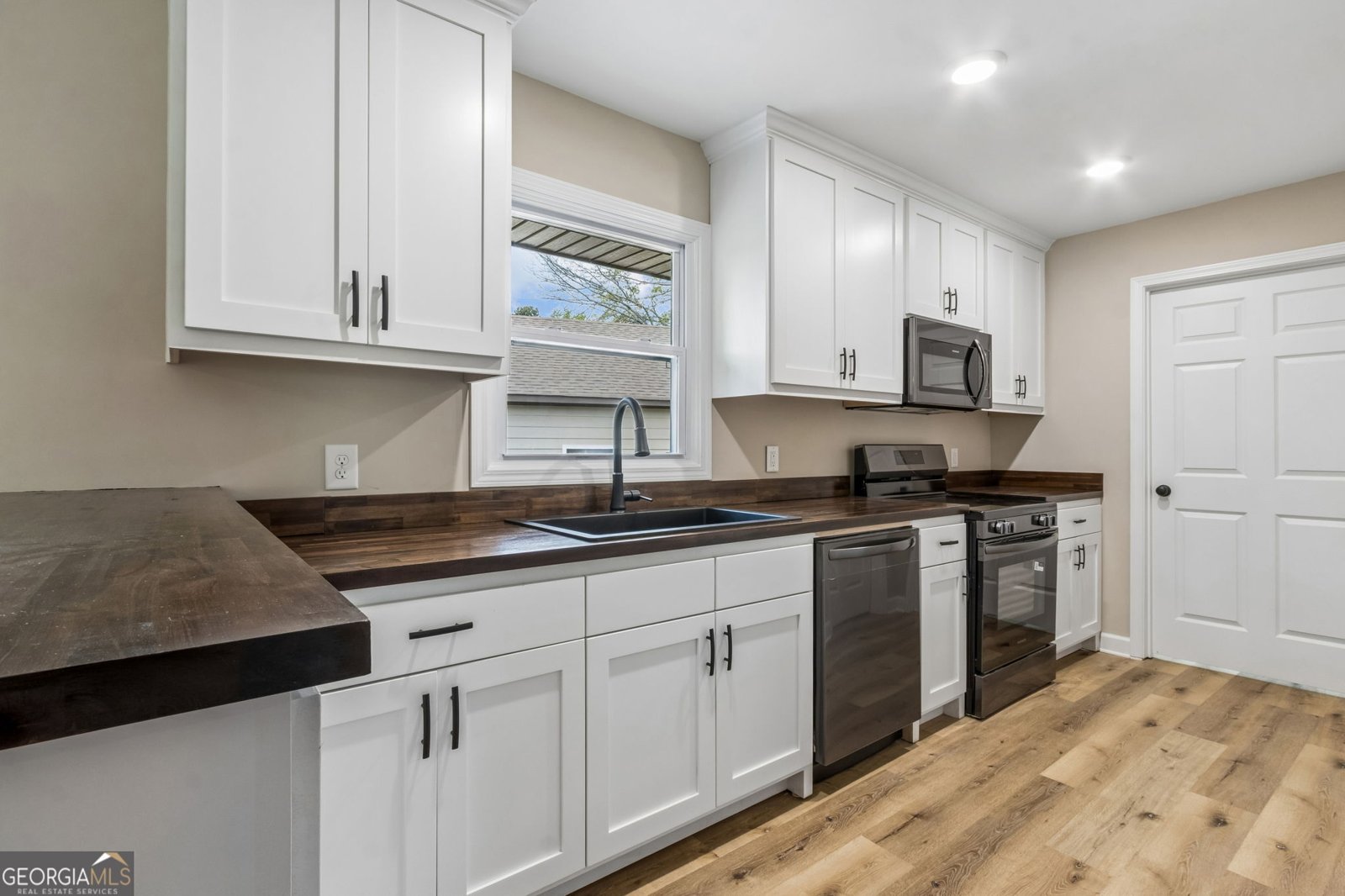 2526 Hamill Drive Buford - Photo 18