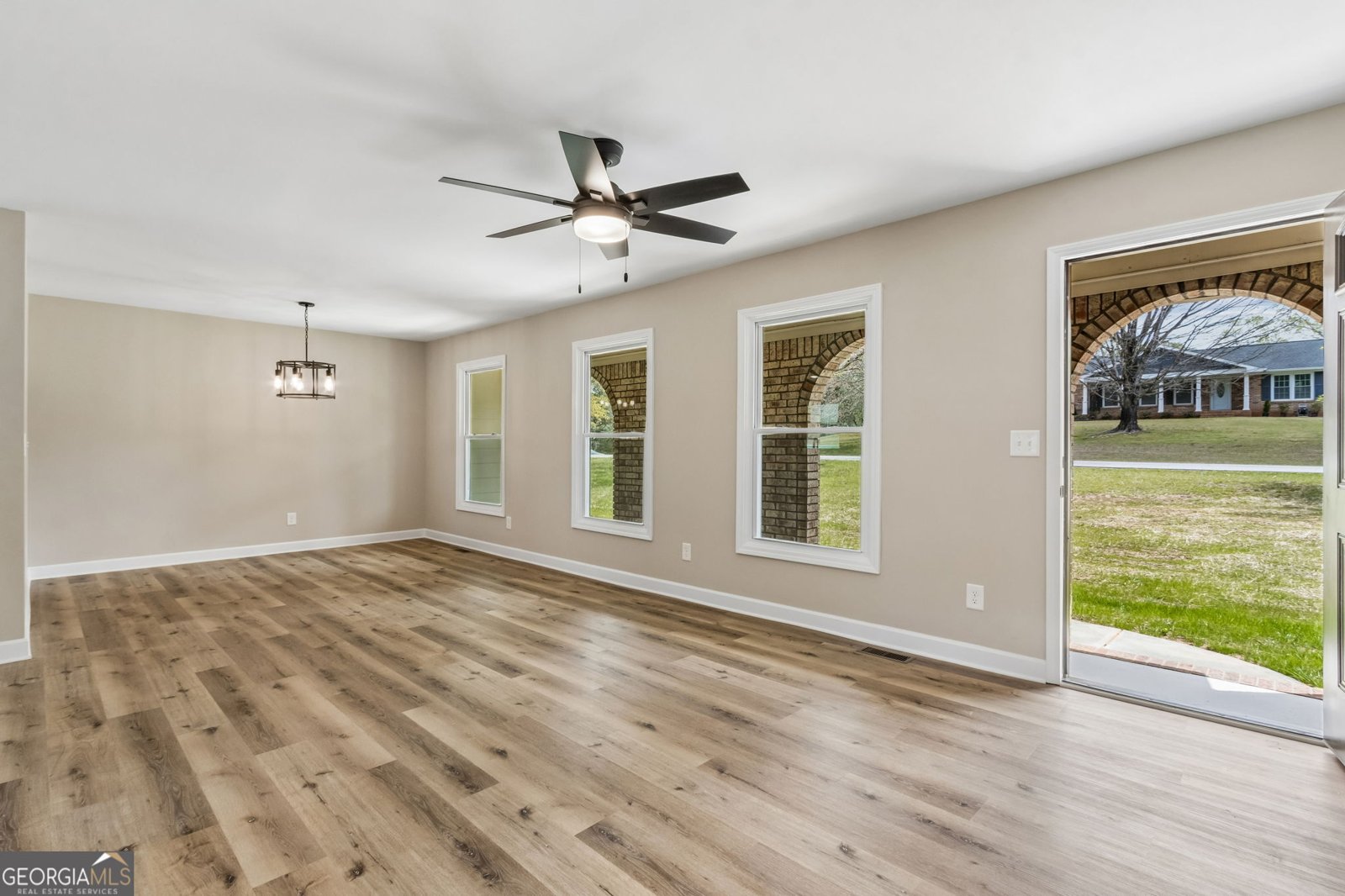 2526 Hamill Drive Buford - Photo 9