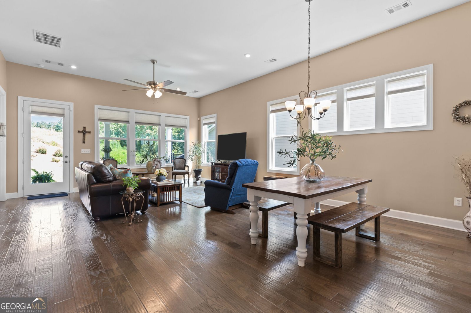 215 Silver Court Hoschton - Photo 17