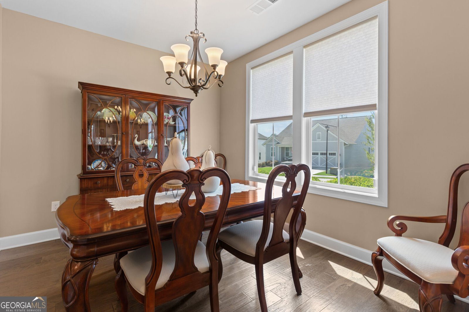 215 Silver Court Hoschton - Photo 8