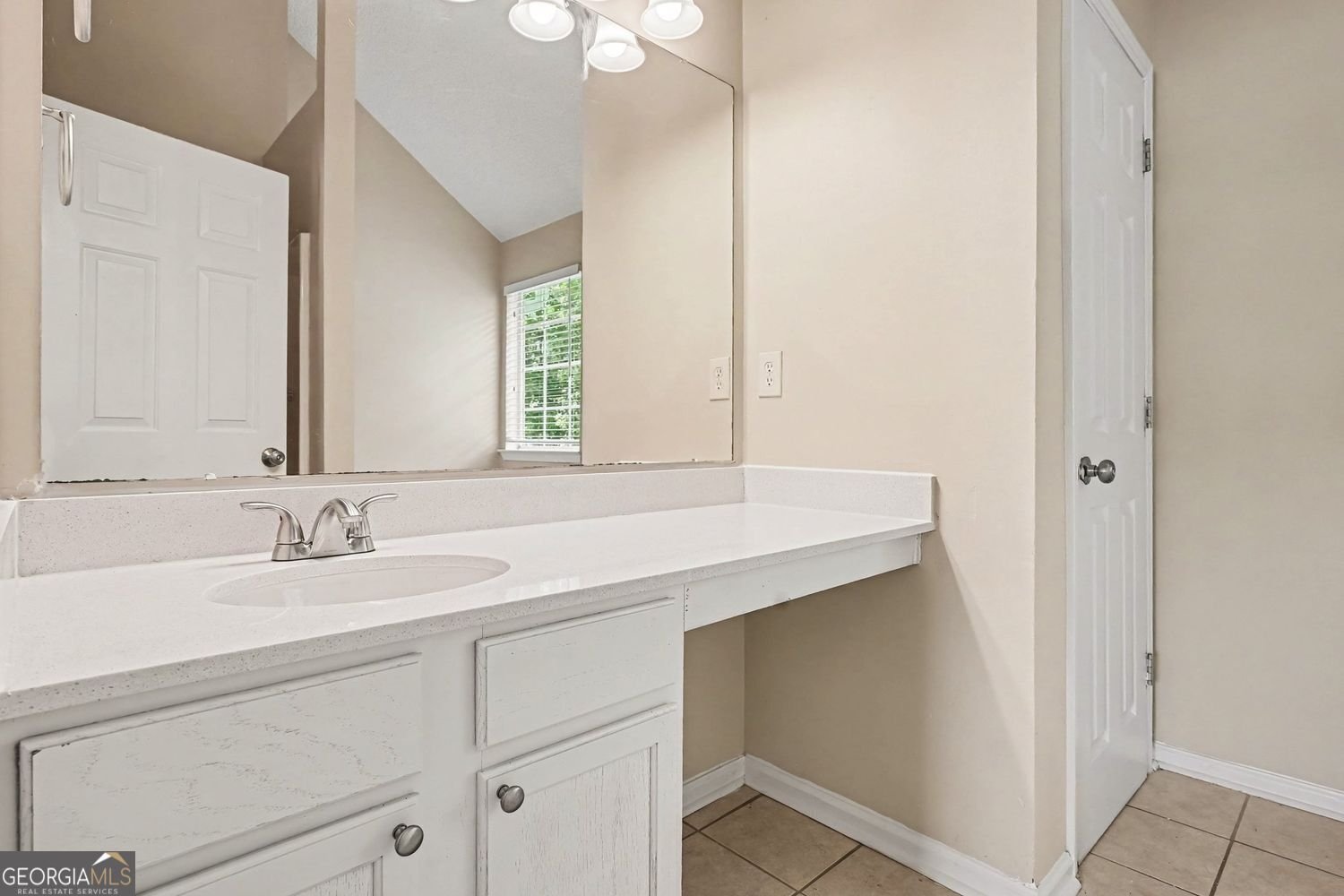 228 Kings Cove Locust Grove - Photo 8