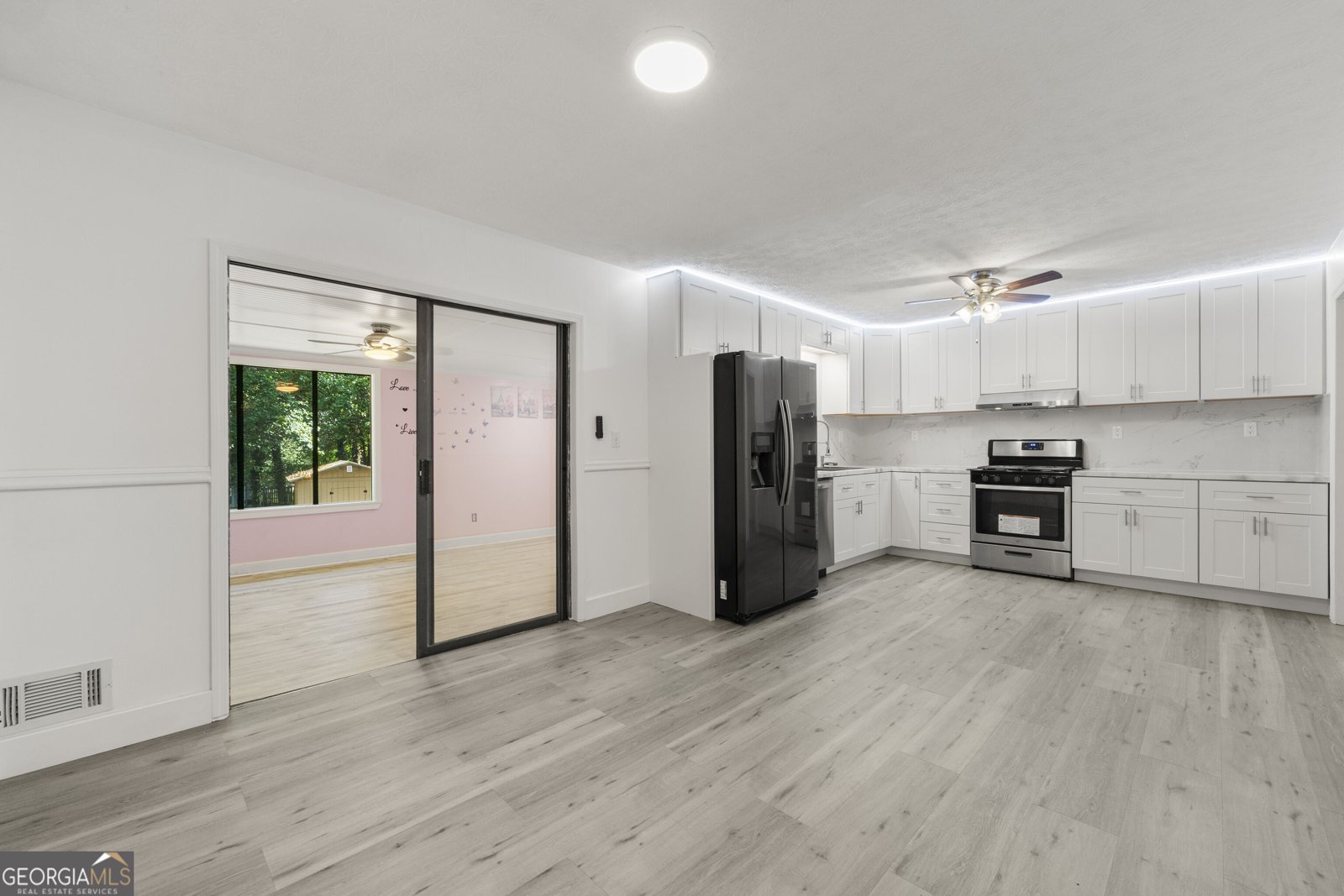 104 Park Place Stockbridge - Photo 9