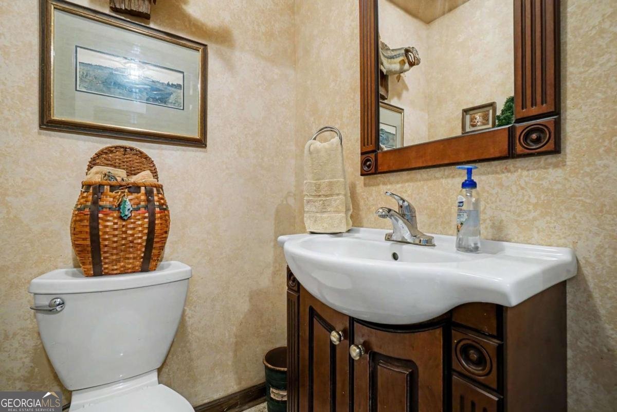 25 Woodall Rd Se White - Photo 14
