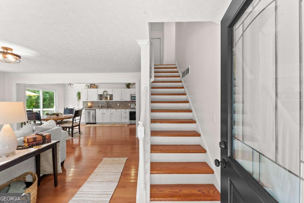 3448 Point View Circle Gainesville - Photo 12