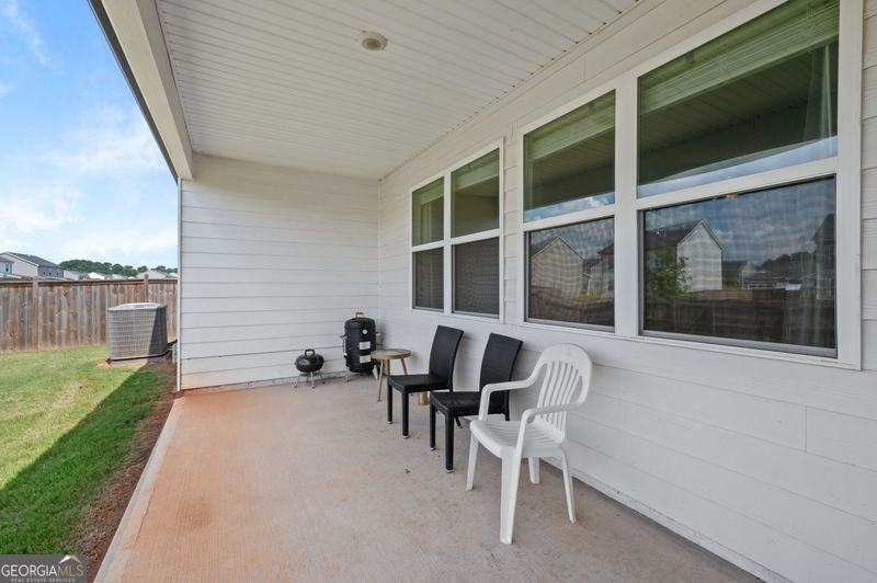 647 Graham Campbell Lane Statham - Photo 19