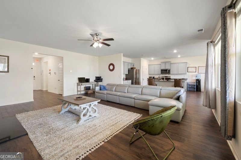 647 Graham Campbell Lane Statham - Photo 28