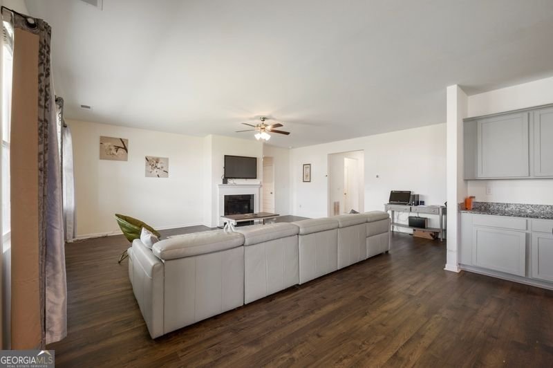 647 Graham Campbell Lane Statham - Photo 29