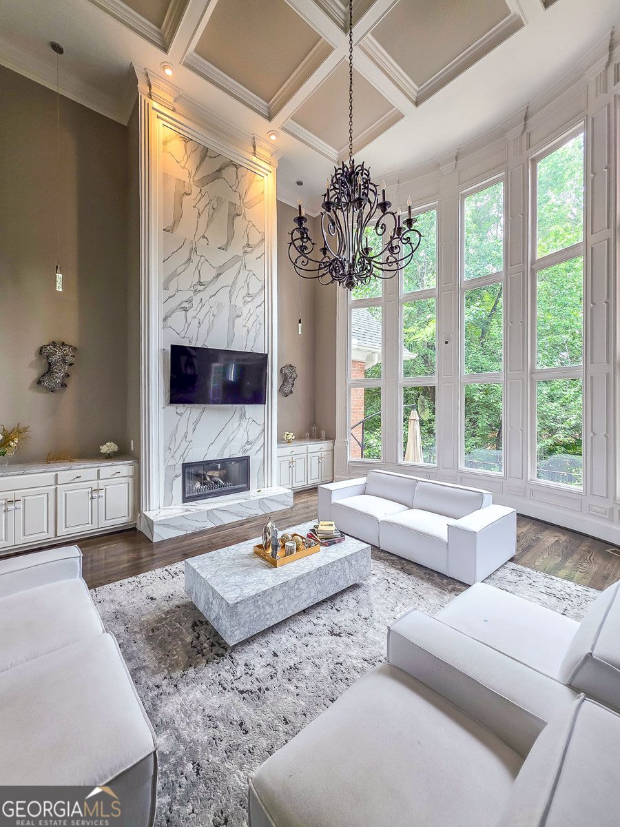 8190 Nesbit Ferry Road Sandy Springs - Photo 11