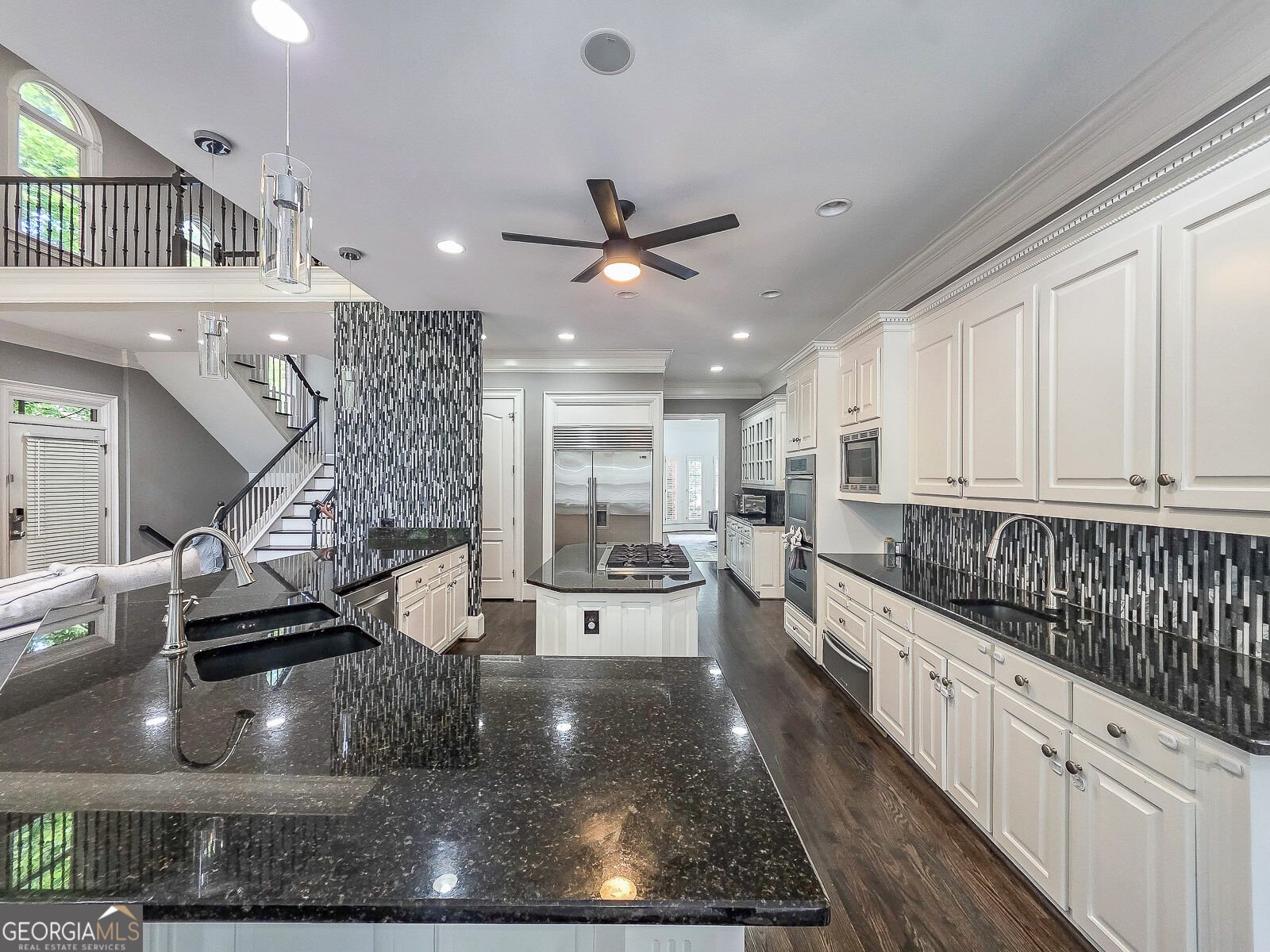 8190 Nesbit Ferry Road Sandy Springs - Photo 14