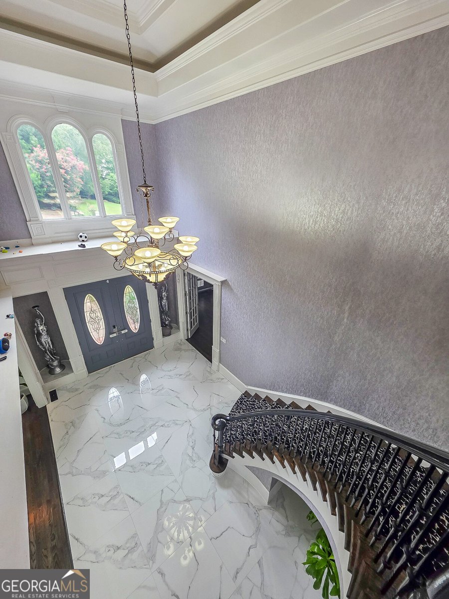 8190 Nesbit Ferry Road Sandy Springs - Photo 7