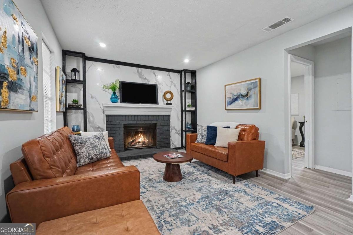4584 Garden Hills Drive Stone Mountain - Photo 10