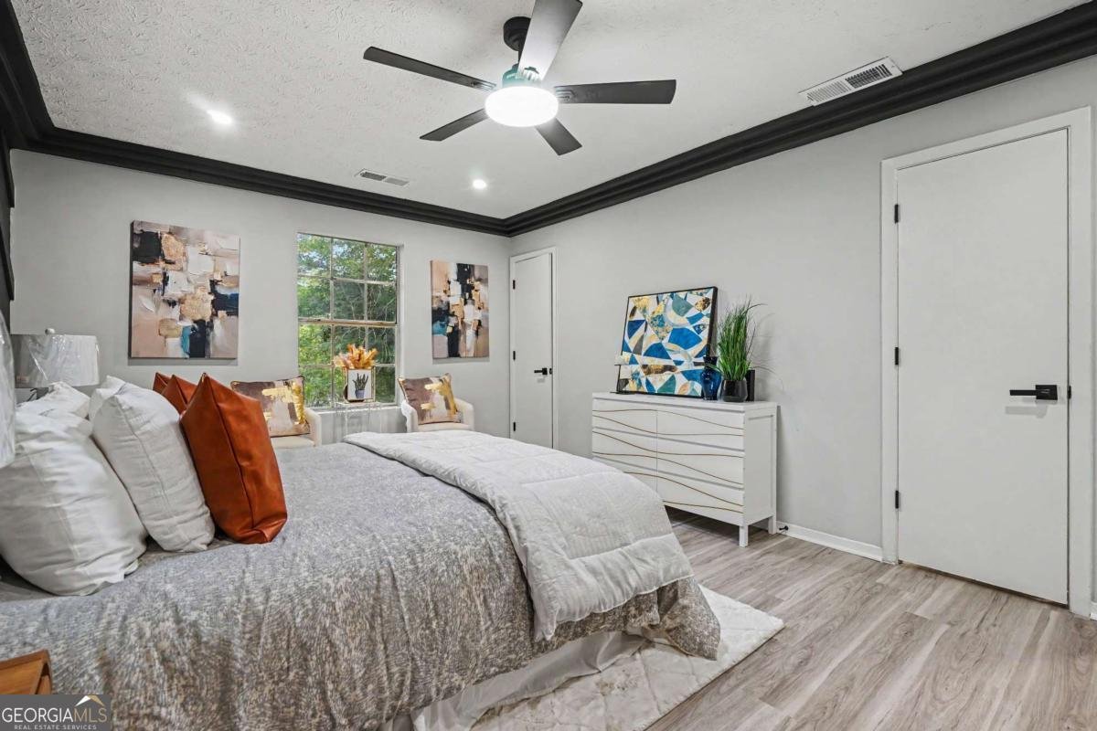 4584 Garden Hills Drive Stone Mountain - Photo 13