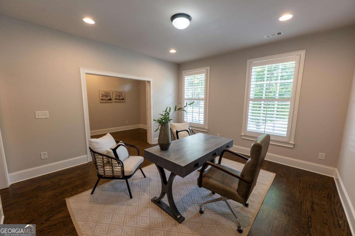 130 Clover Court Roswell - Photo 18