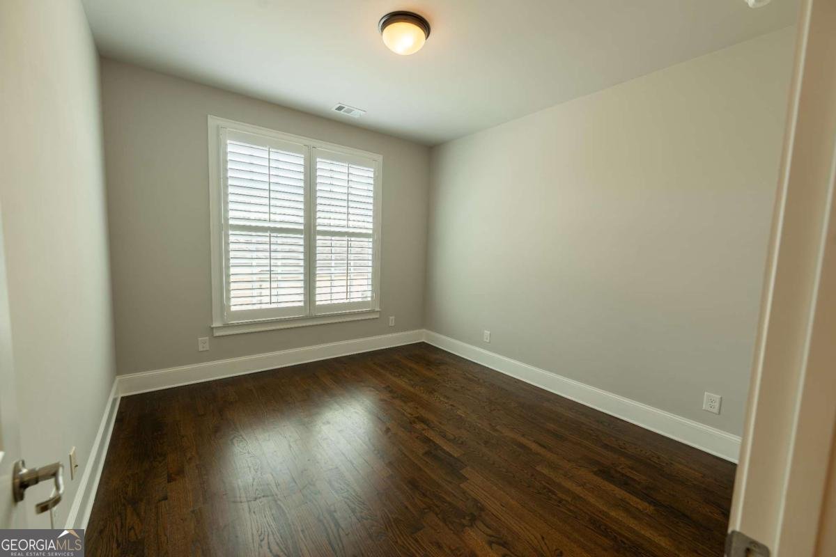 130 Clover Court Roswell - Photo 32