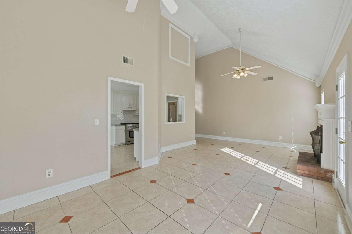 2084 Green Gate Place Grayson - Photo 11