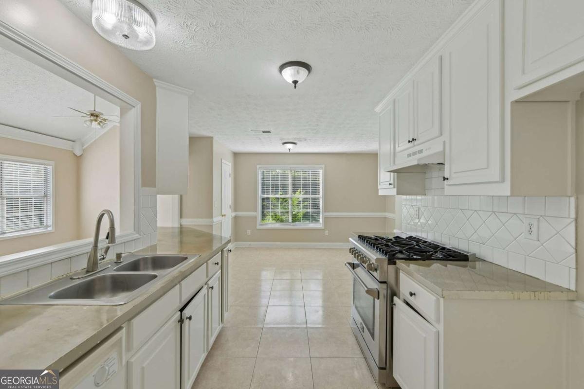 2084 Green Gate Place Grayson - Photo 18