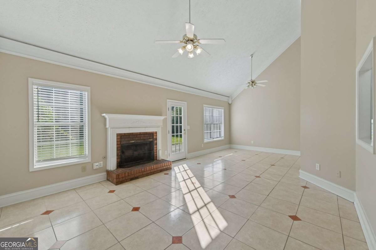 2084 Green Gate Place Grayson - Photo 7