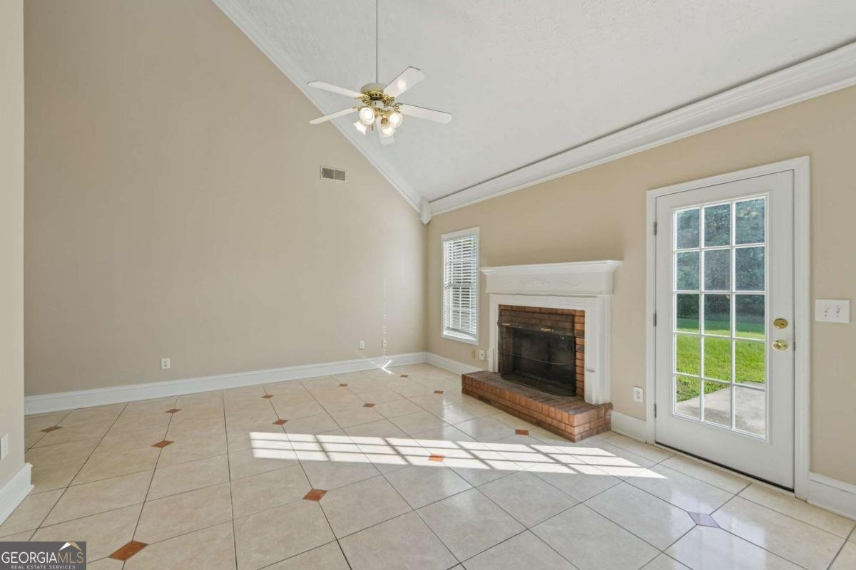 2084 Green Gate Place Grayson - Photo 8