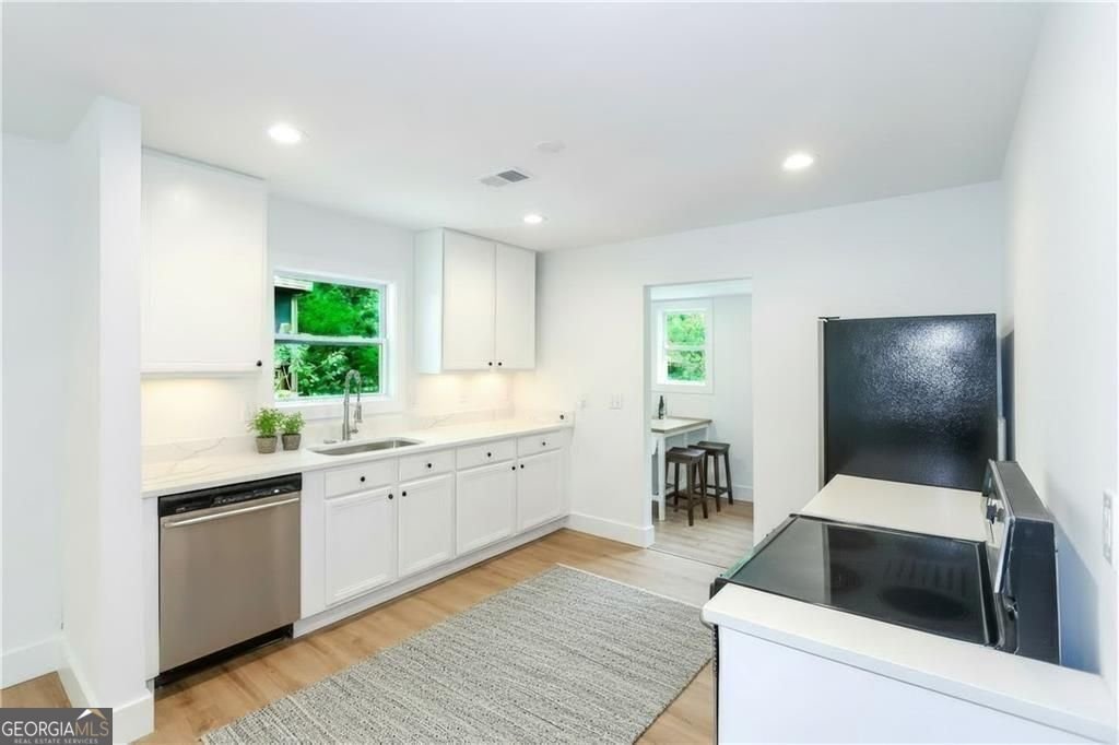 2130 Donald Lee Hollowell Parkway Atlanta - Photo 18