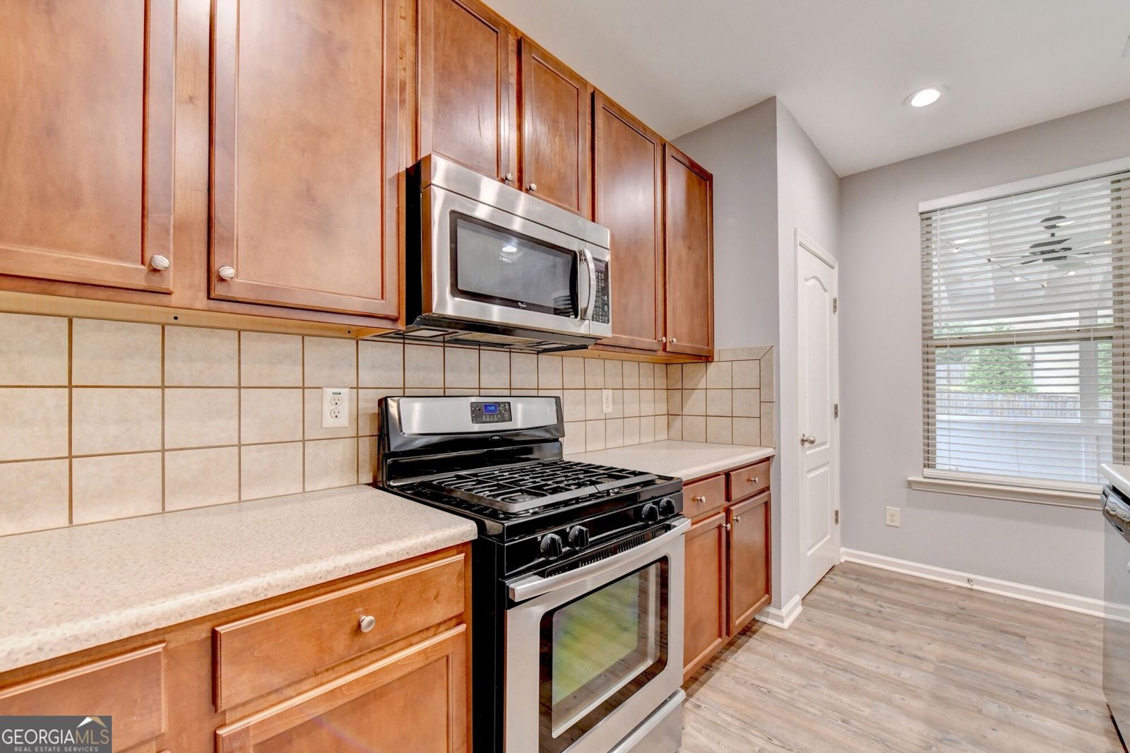 515 Creekshire Circle Canton - Photo 16