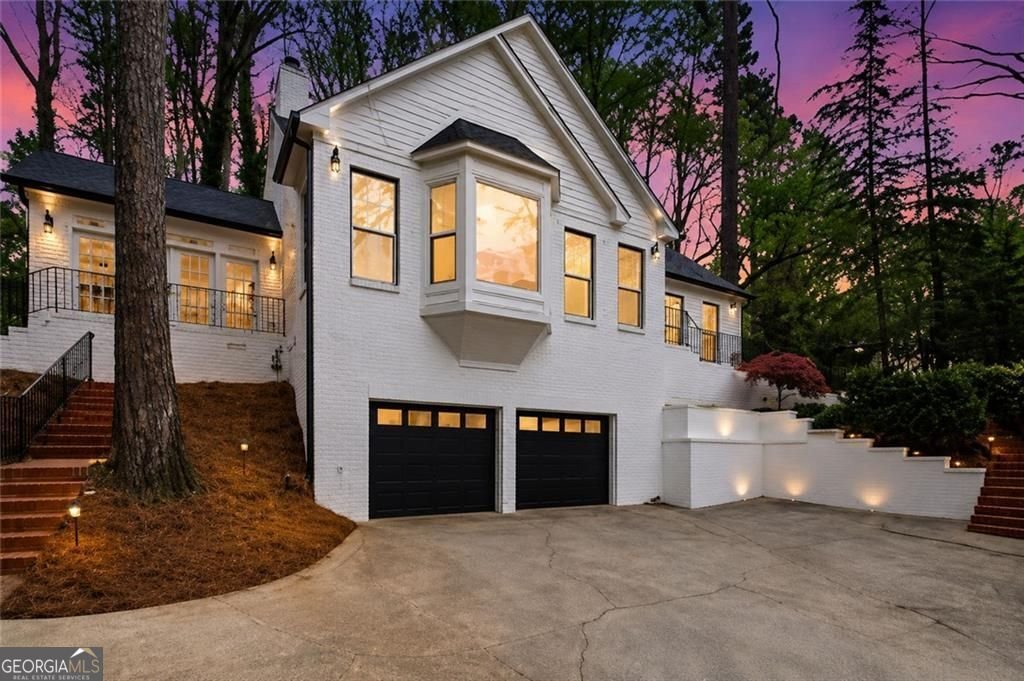 7170 Riverside Drive Atlanta - main photo