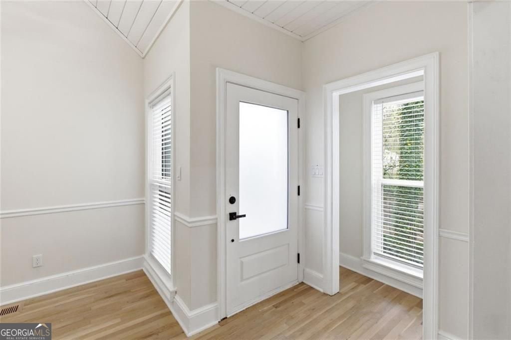 7170 Riverside Drive Atlanta - Photo 11