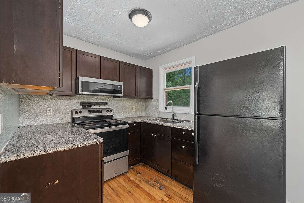 3740 Lavilla Drive Powder Springs - Photo 9