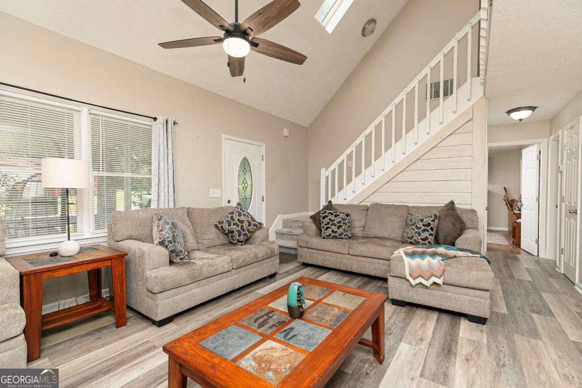 844 Hardy Circle Dallas - Photo 12