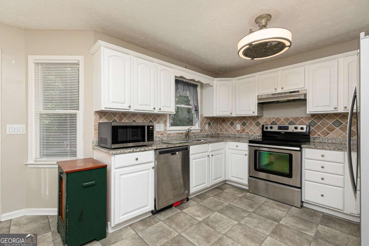 844 Hardy Circle Dallas - Photo 13