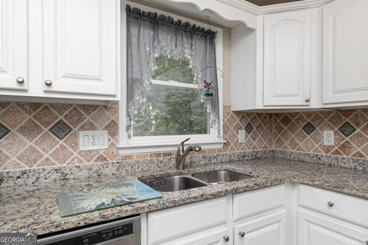 844 Hardy Circle Dallas - Photo 15
