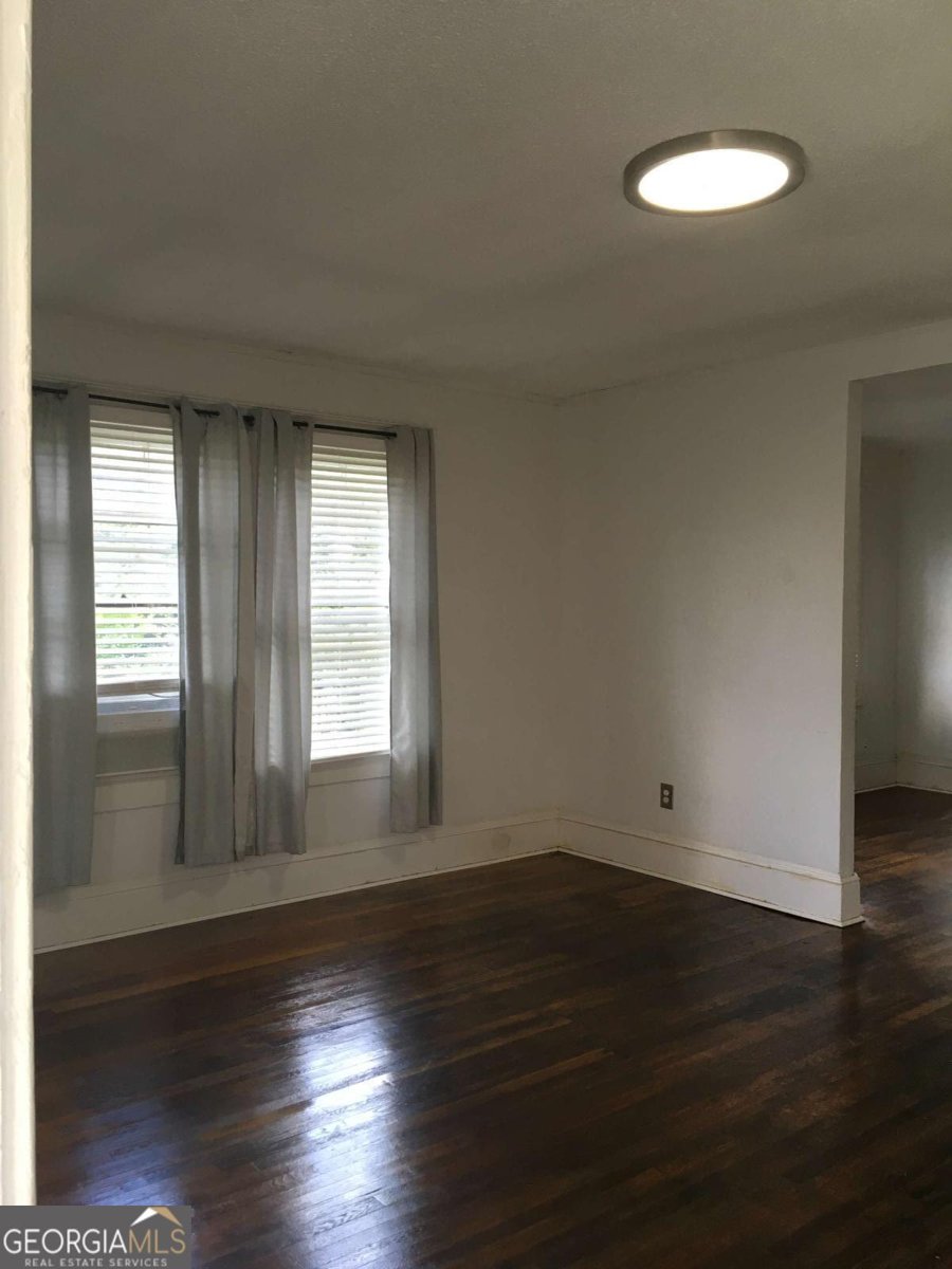697 Ormond Terrace Macon - Photo 8