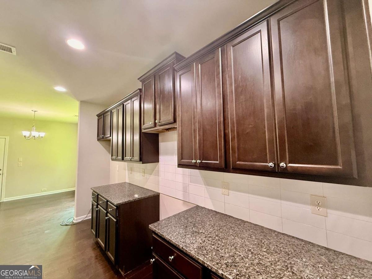 4050 Ironwood Drive Atlanta - Photo 6