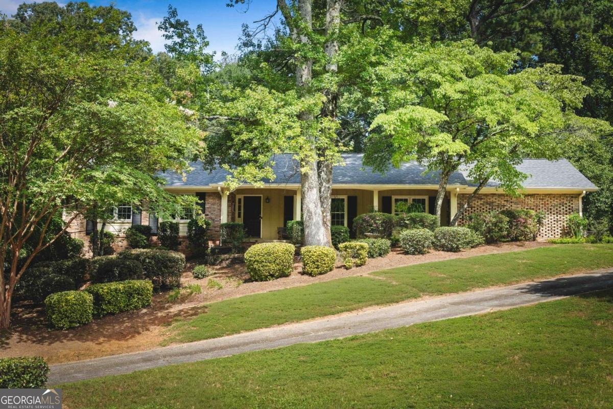 2480 Flair Knoll Drive Atlanta - Photo 10