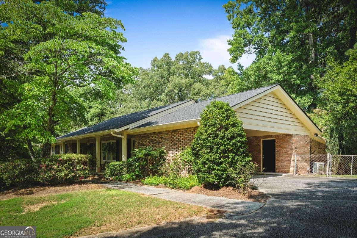 2480 Flair Knoll Drive Atlanta - Photo 44