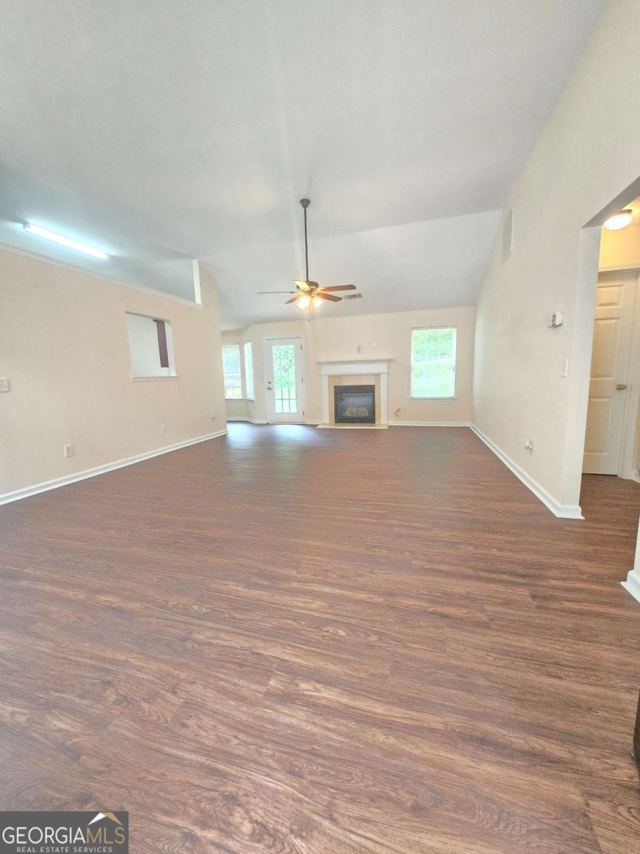 2145 Mina Lane Drive Buford - Photo 6
