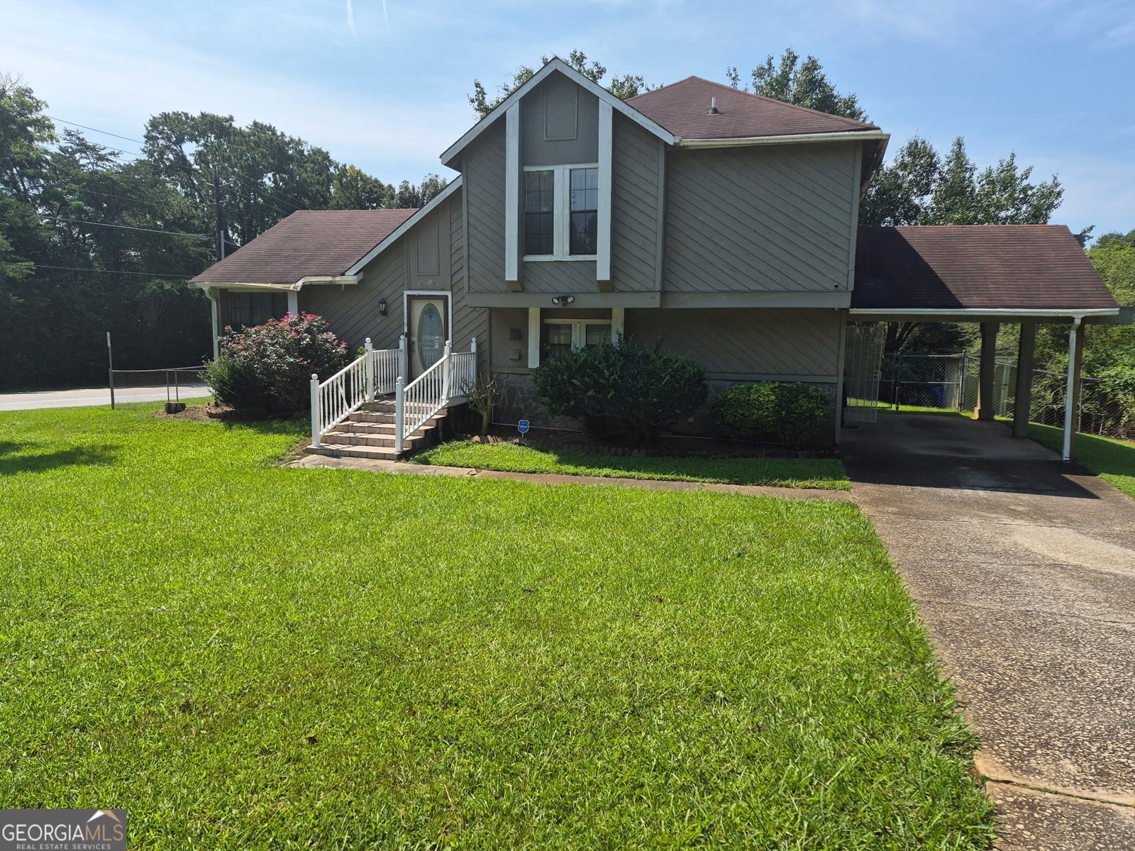 9519 Forest Knoll Drive Jonesboro - main photo