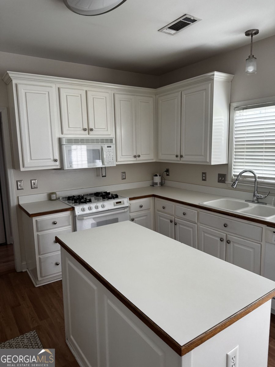 4674 Heritage Lakes Court Mableton - Photo 15