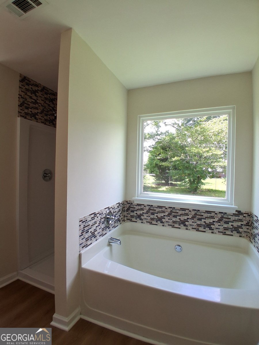8495 Glendevon Court Riverdale - Photo 15
