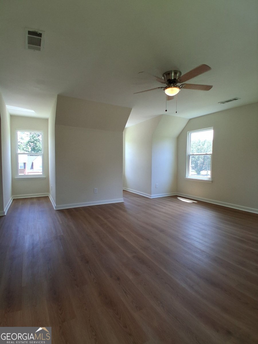 8495 Glendevon Court Riverdale - Photo 17