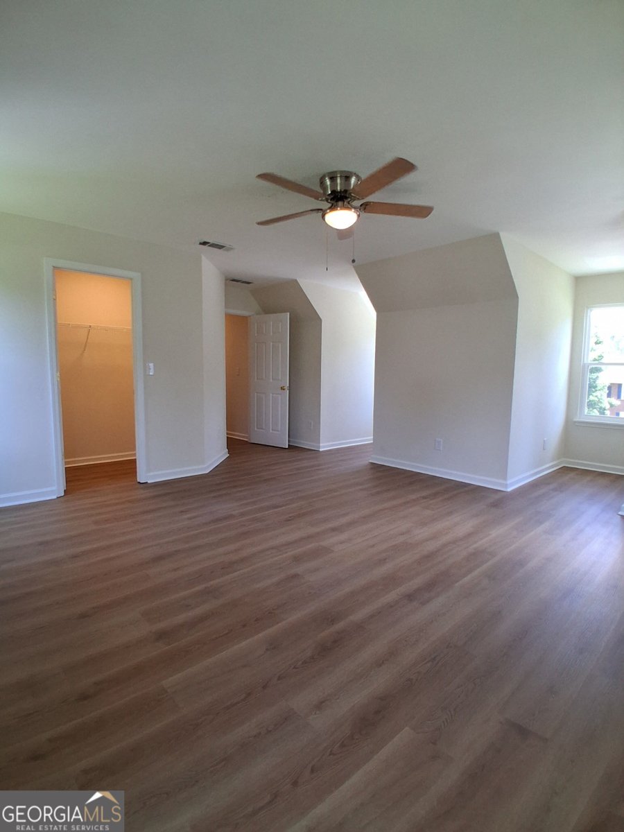 8495 Glendevon Court Riverdale - Photo 18