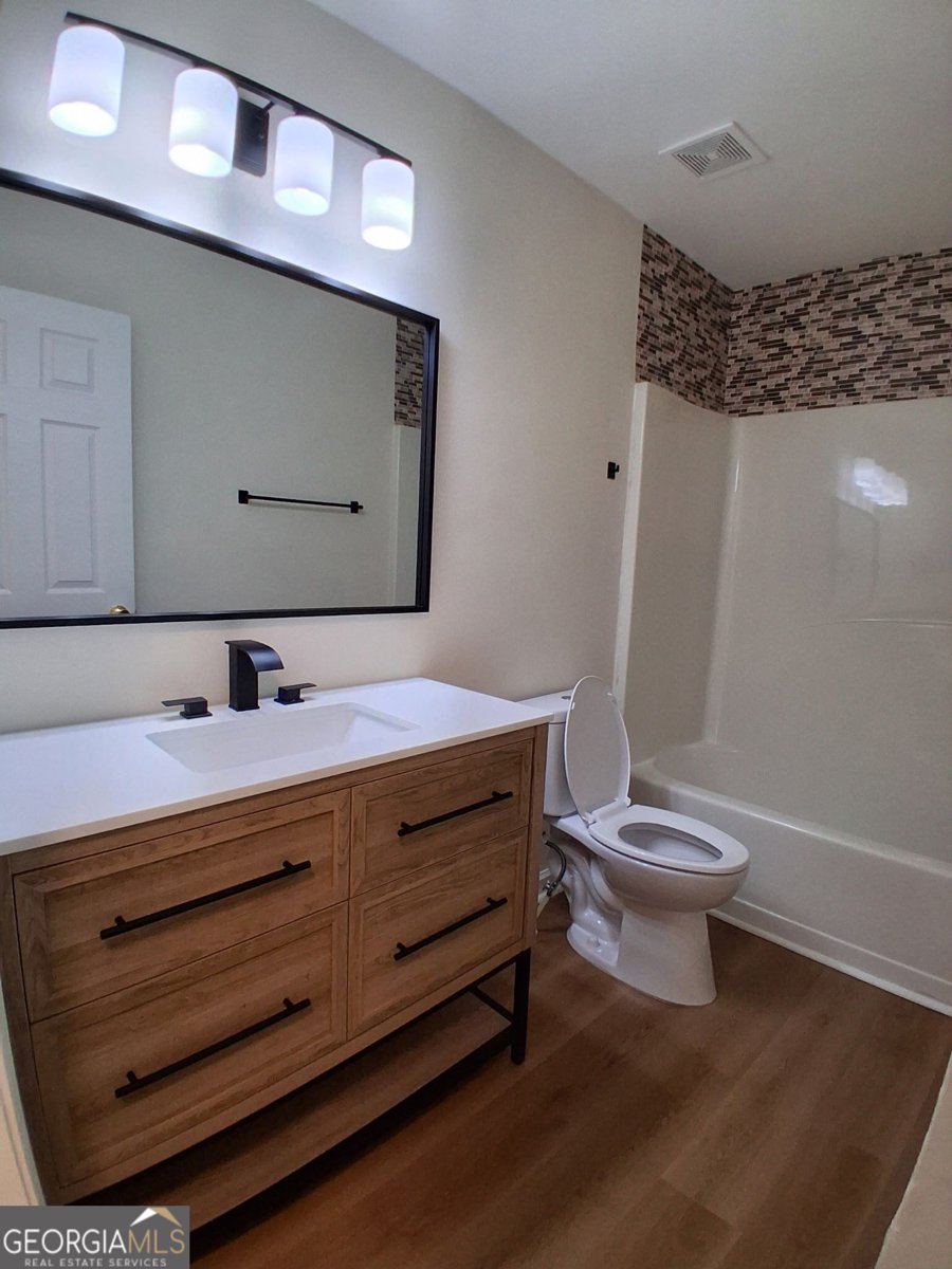 8495 Glendevon Court Riverdale - Photo 20