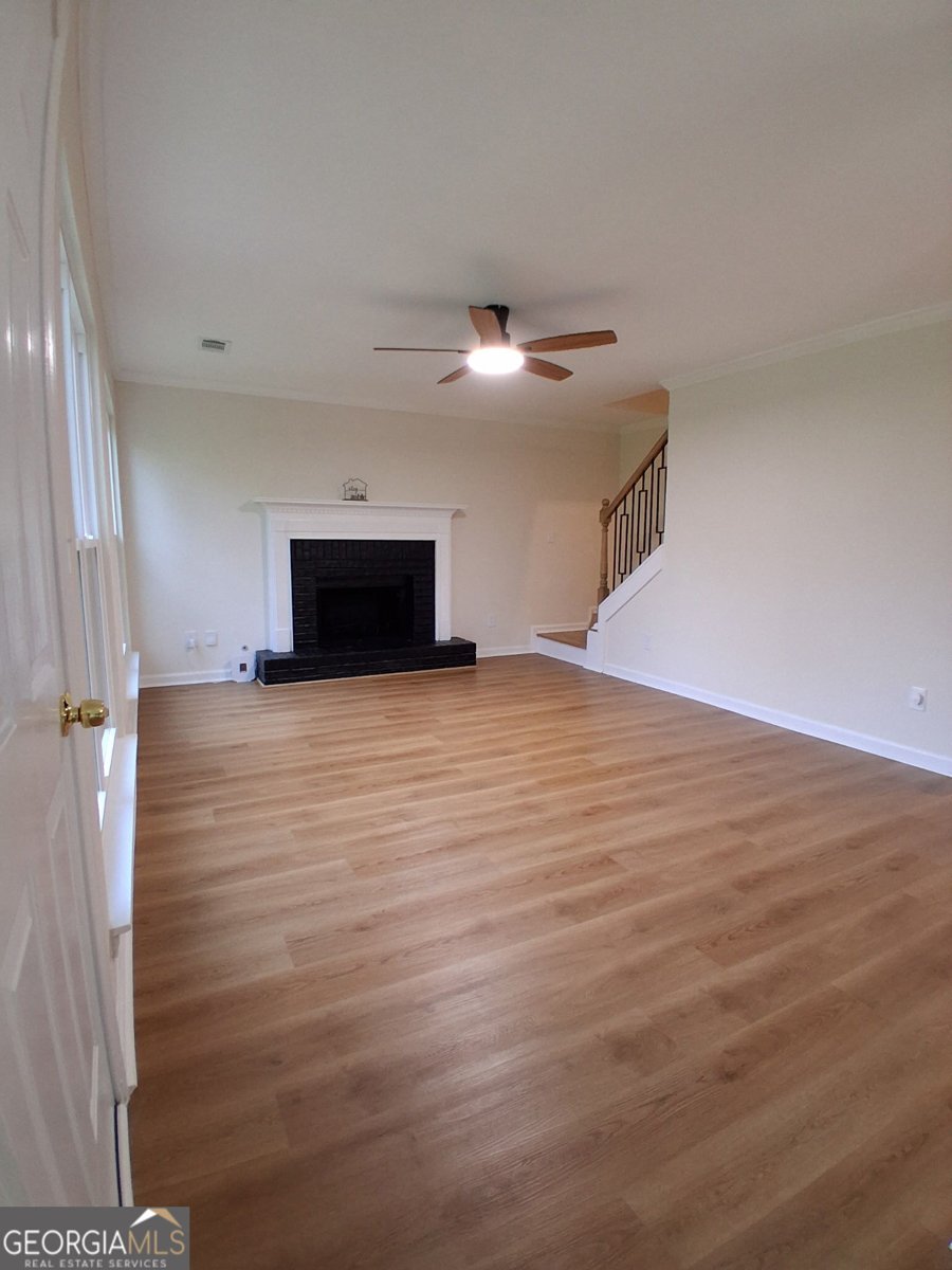 8495 Glendevon Court Riverdale - Photo 7