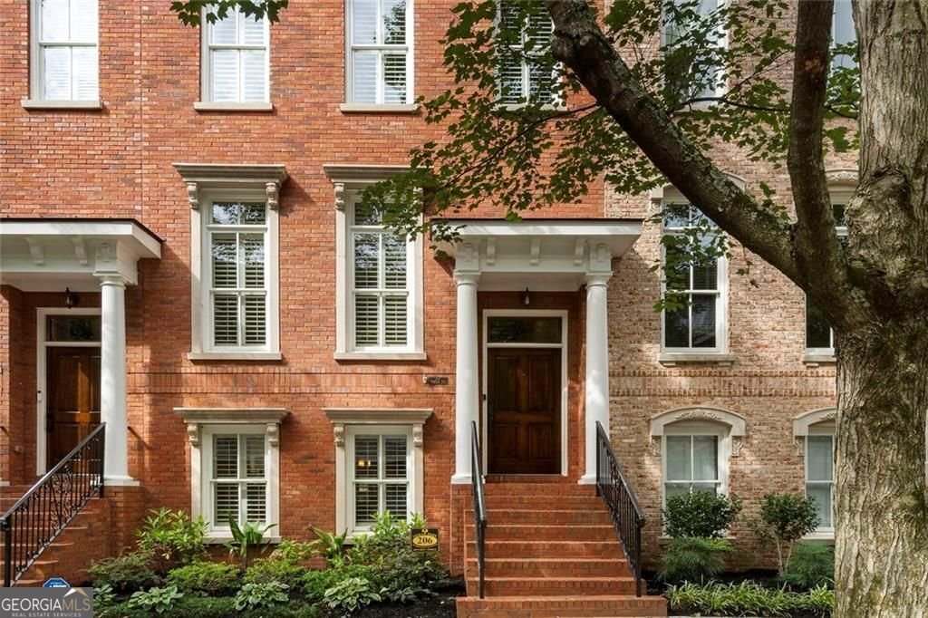 206 Montag Circle Atlanta - main photo